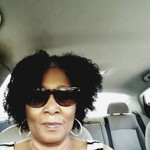 Meet your Posher, Sylvia